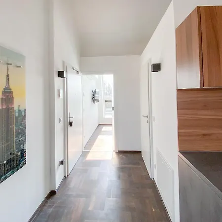 Penthouse Wien Mit Parkplatz Und Balkon Viena Exterior foto