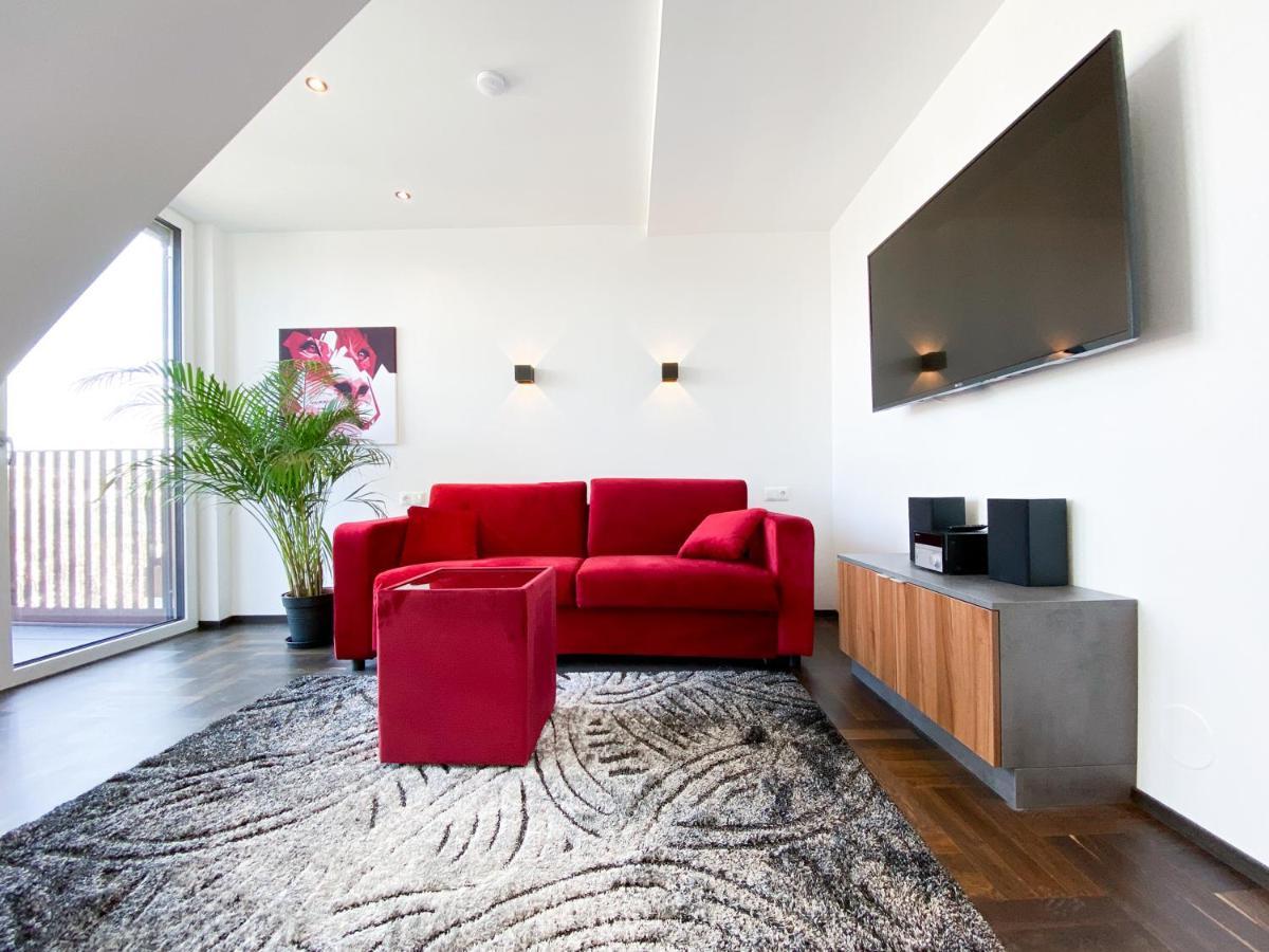 Apartamento Penthouse Wien Mit Parkplatz Und Balkon *